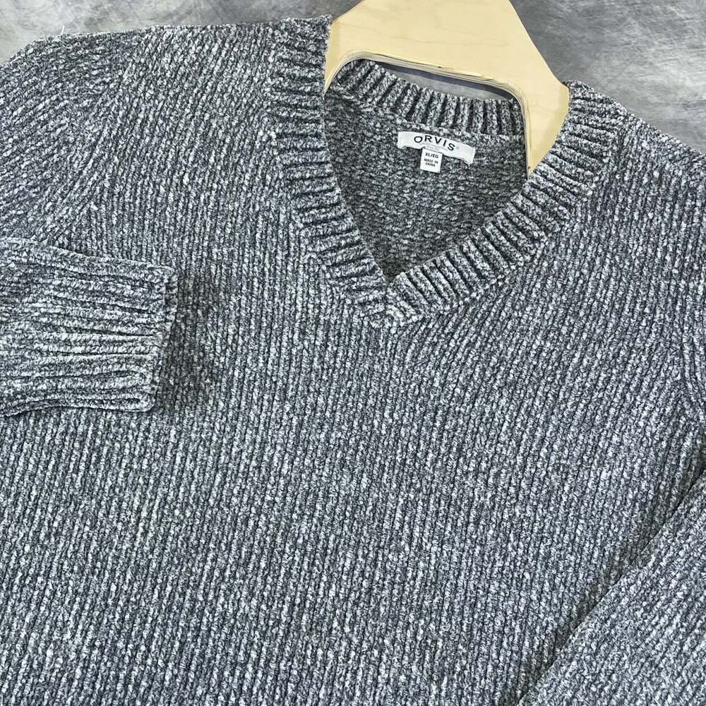 Orvis V-Neck Sweater Size XL Gray Chenille Pullover Long Sleeve Soft